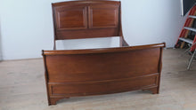Load and play video in Gallery viewer, Brandy Queen Size Sleigh Bed with Paneled Headboard and Cherry Finish

