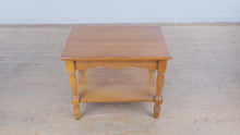 Load and play video in Gallery viewer, Traditional Oak End Table with Lower Shelf and Turned Legs
