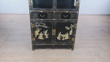 Load and play video in Gallery viewer, Vintage Chinese Jinlong Black Lacquer Chinoiserie Display Cabinet with Gilt Figures
