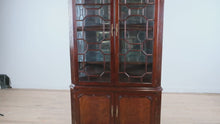 Load and play video in Gallery viewer, Henkel Harris Mahogany Georgian Corner Cabinet – Style 1192
