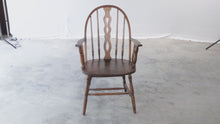 Load and play video in Gallery viewer, Antique Windsor Arm Chair
