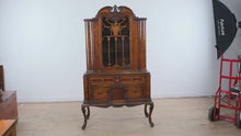 Load and play video in Gallery viewer, Union Furniture Co Rockford Mahogany China Cabinet Display Hutch Queen Anne Style
