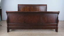 Load and play video in Gallery viewer, King Size Cherry Finish Sleigh Bed Frame in Traditional Style
