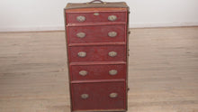 Load and play video in Gallery viewer, 1/2 Royal Wardrobe Trunk - Lots of Possibilities
