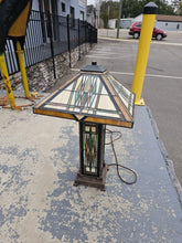 Load image into Gallery viewer, Mission-Style Table Lamp with Geometric Shade – Stained-Glass Look
