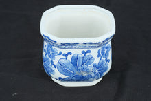 Load image into Gallery viewer, Bombay Blue &amp; White Porcelain Planter Cachepot Floral Motif Decorative Vessel 5"
