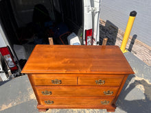 Load image into Gallery viewer, Sumter Furniture Dresser with Removable Mirror Top
