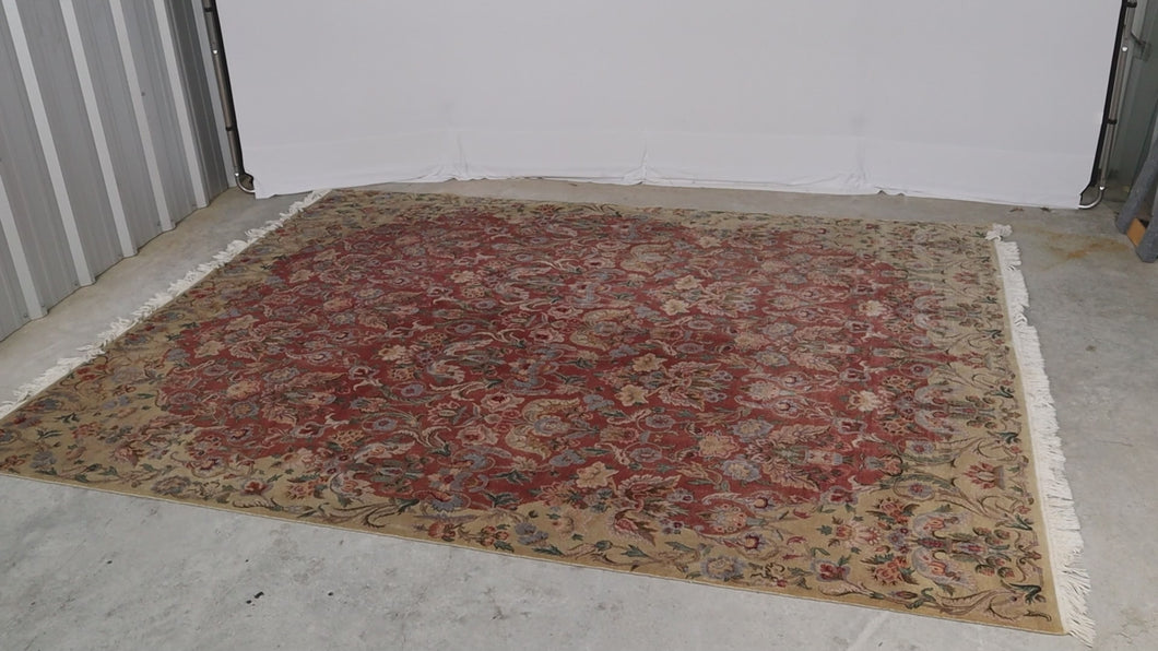 Large Floral Rug with Lovely Colors - 8' x 10'
