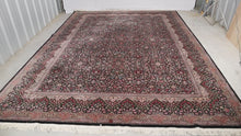 Load and play video in Gallery viewer, Lovely Room Size Floral Rug - Black - 10&#39; x 15&#39;
