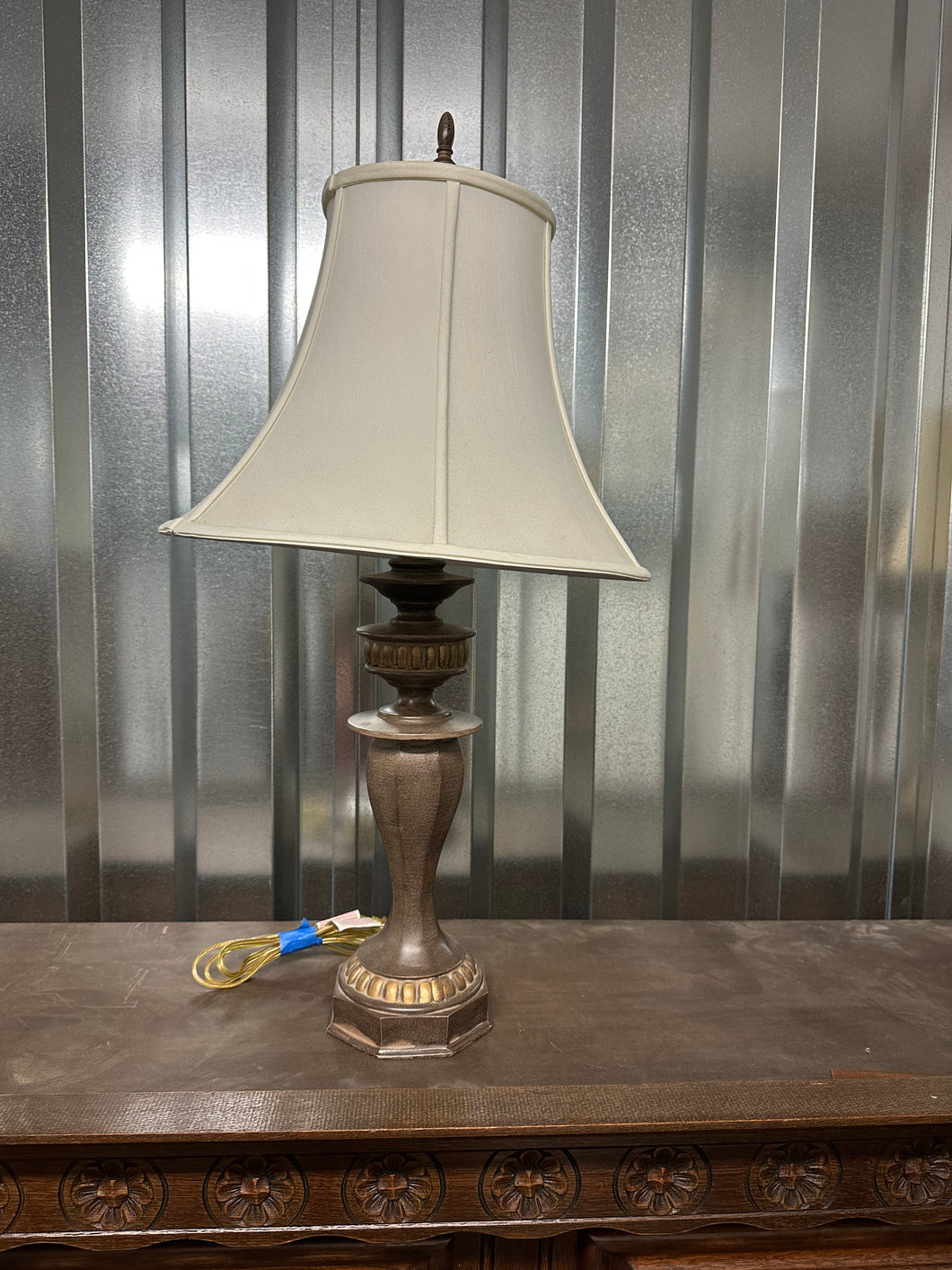 High Quality Metal Lamp