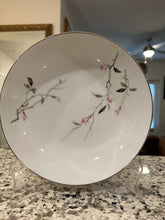 Load image into Gallery viewer, Serving Bowl - Cherry Blossom 1067 - Japan
